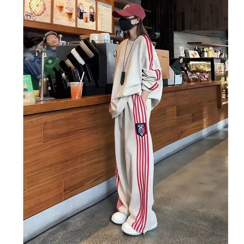 Women’s Korean-Style Relaxed Sweatshirt Two-Piece Set