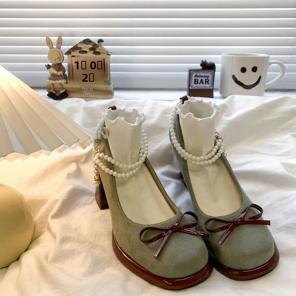 Women’s Pearl Bow Platform Mary Jane Heels