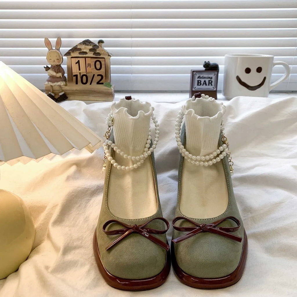 Women’s Pearl Bow Platform Mary Jane Heels