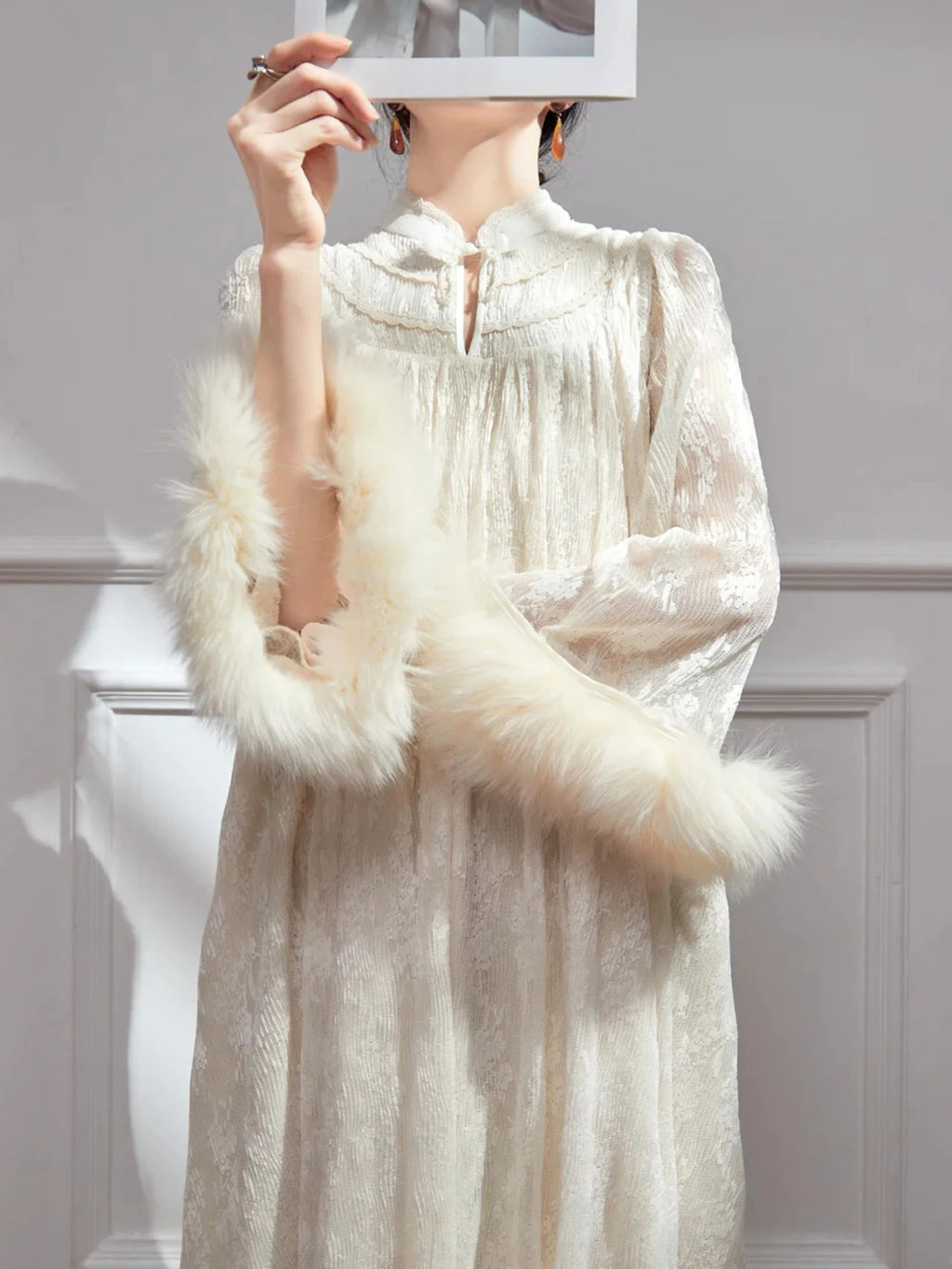 Women’s Chinese-Inspired Embroidered Faux Fur Trim Winter Dress