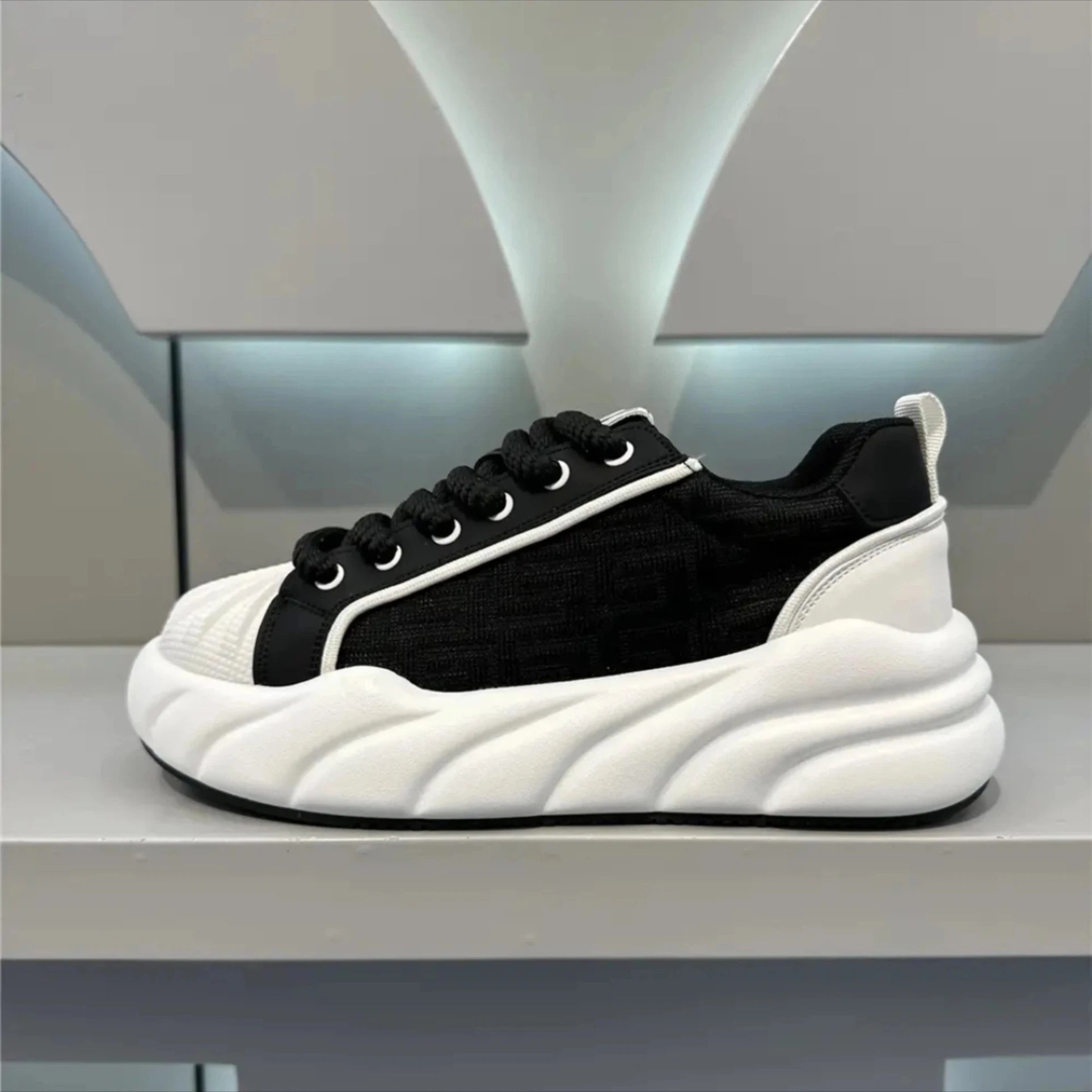 Men’s Breathable Chunky Sneakers – Thick Sole Casual Dad Shoes