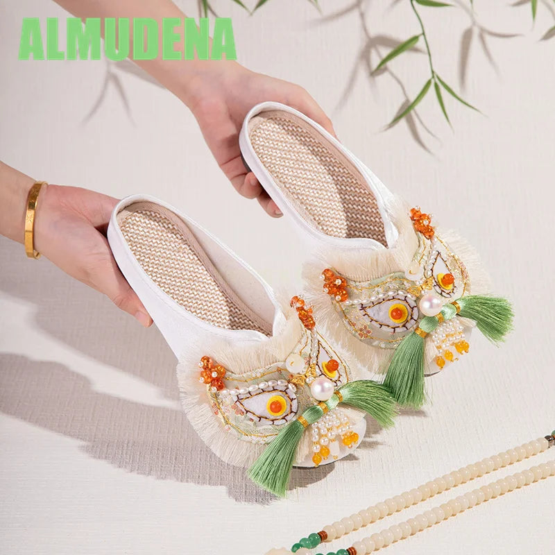 Women’s Chinese-Style Tiger Head Embroidered Slip-On Mules