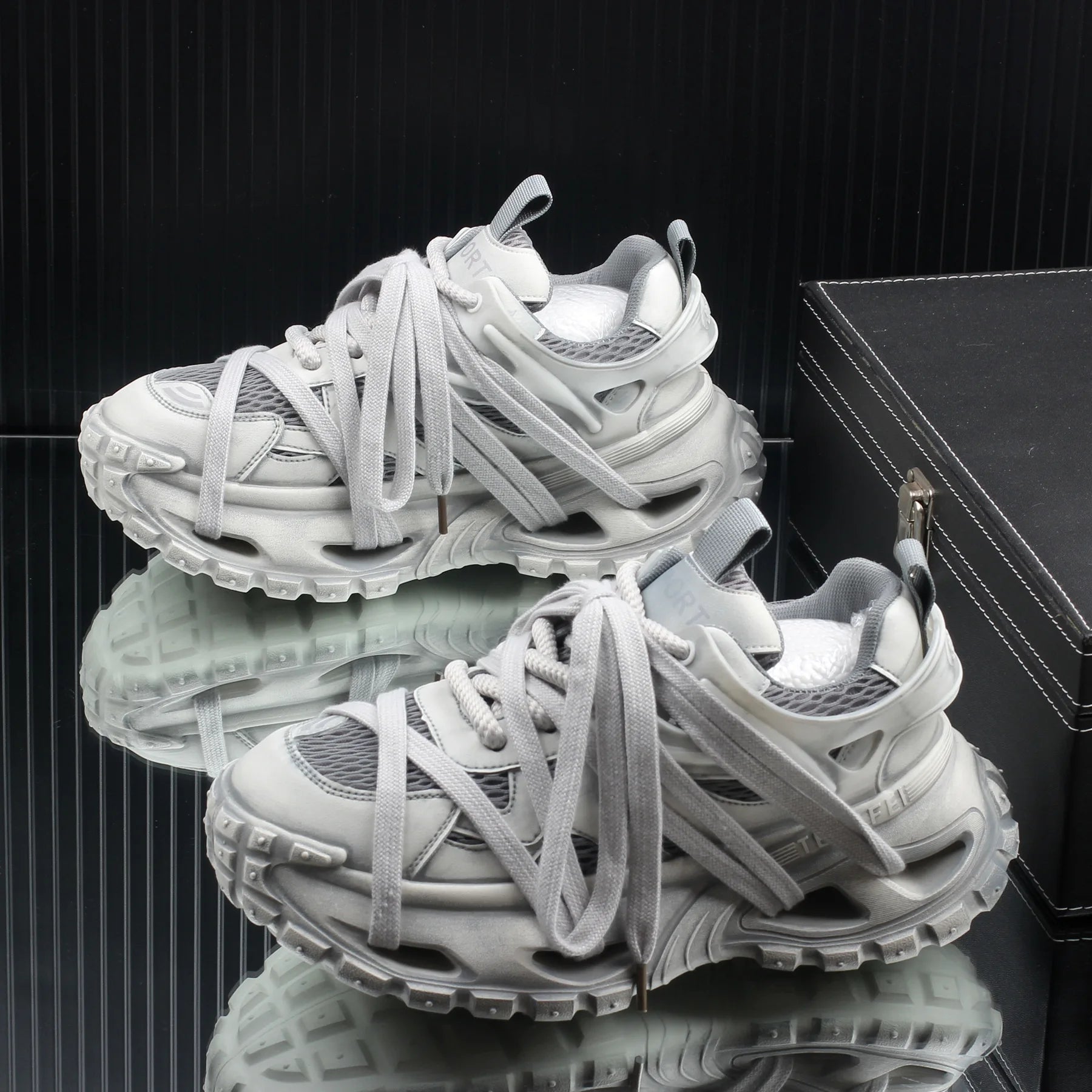 Unisex Chunky Breathable Mesh Sneakers