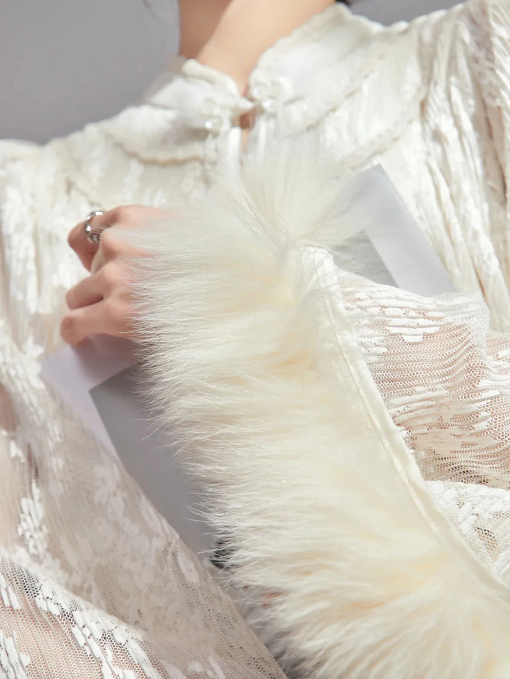 Women’s Chinese-Inspired Embroidered Faux Fur Trim Winter Dress