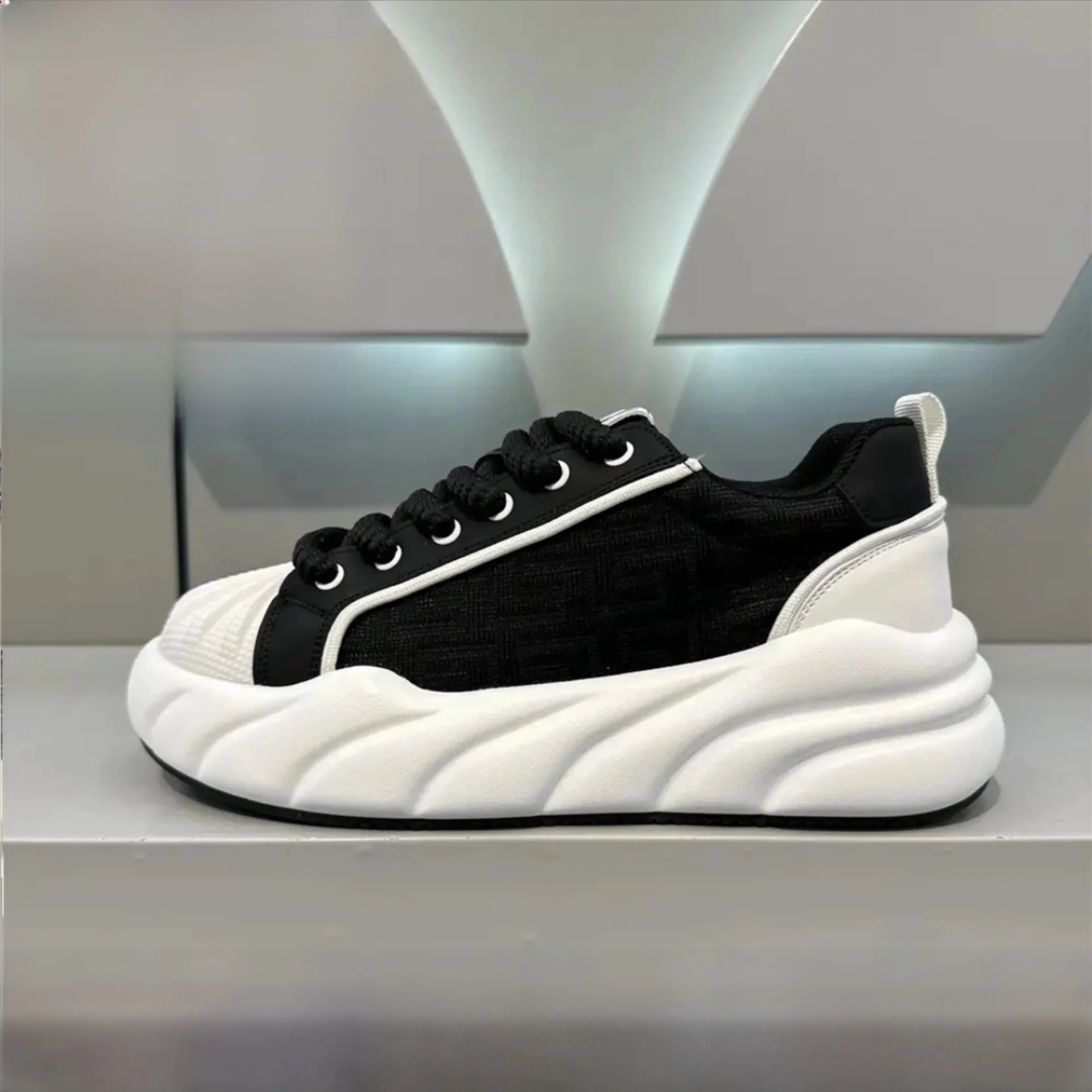 Men’s Breathable Chunky Sneakers – Thick Sole Casual Dad Shoes