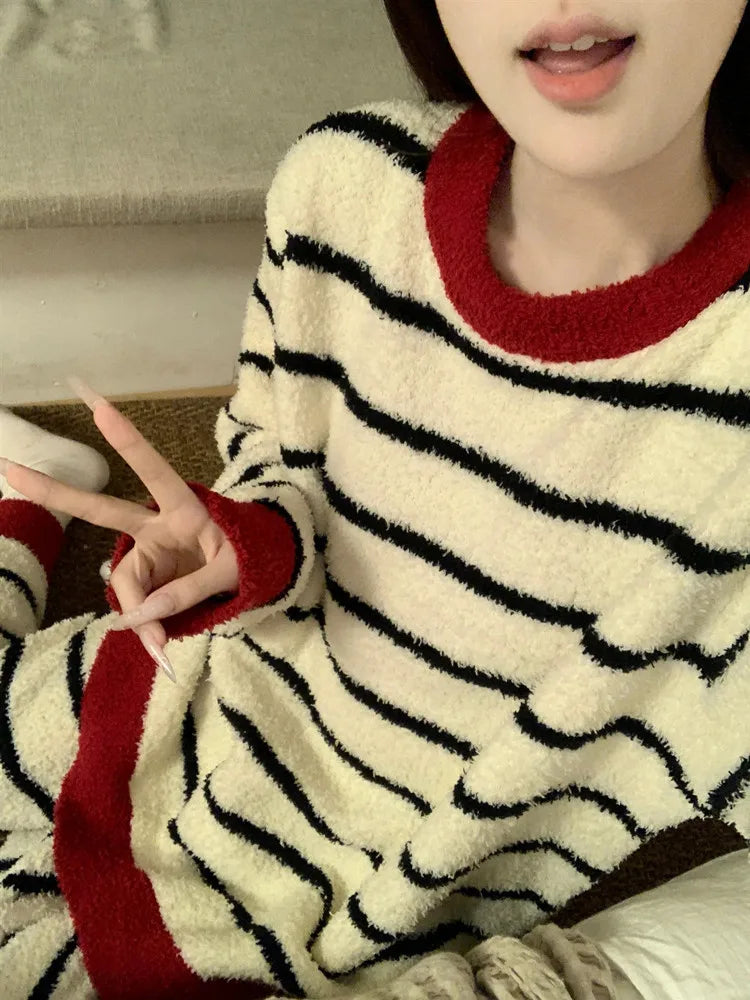 Women's Cozy Striped Coral Fleece Pajama Set