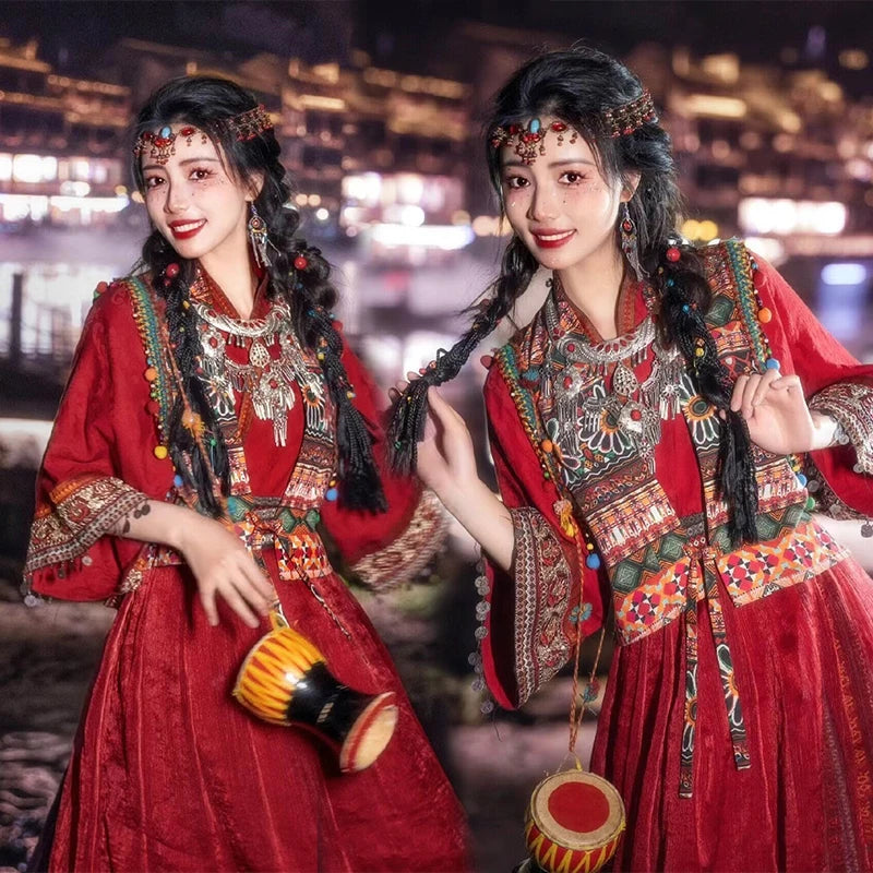 Women’s Chinese Ethnic Dance Costume Set – Xishuangbanna-Inspired Photo Outfit